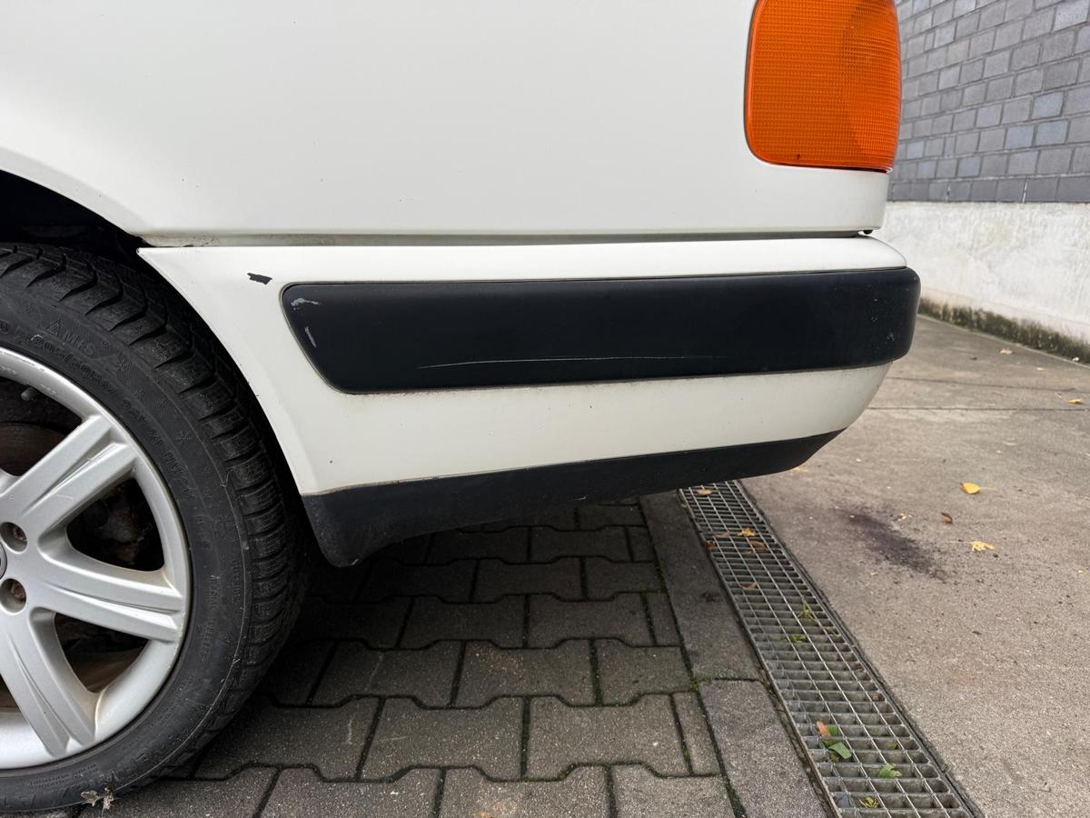 Audi 100 C4 original Stoßstange Stoßfänger hinten L90E Alpinweiß Limo BJ91